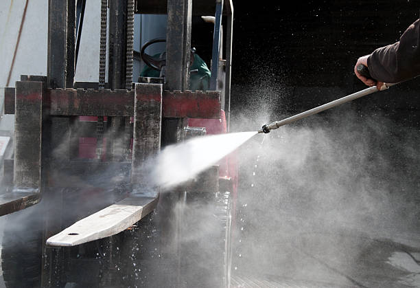 Best Parking Lot and Garage Cleaning  in North Sioux City, SD